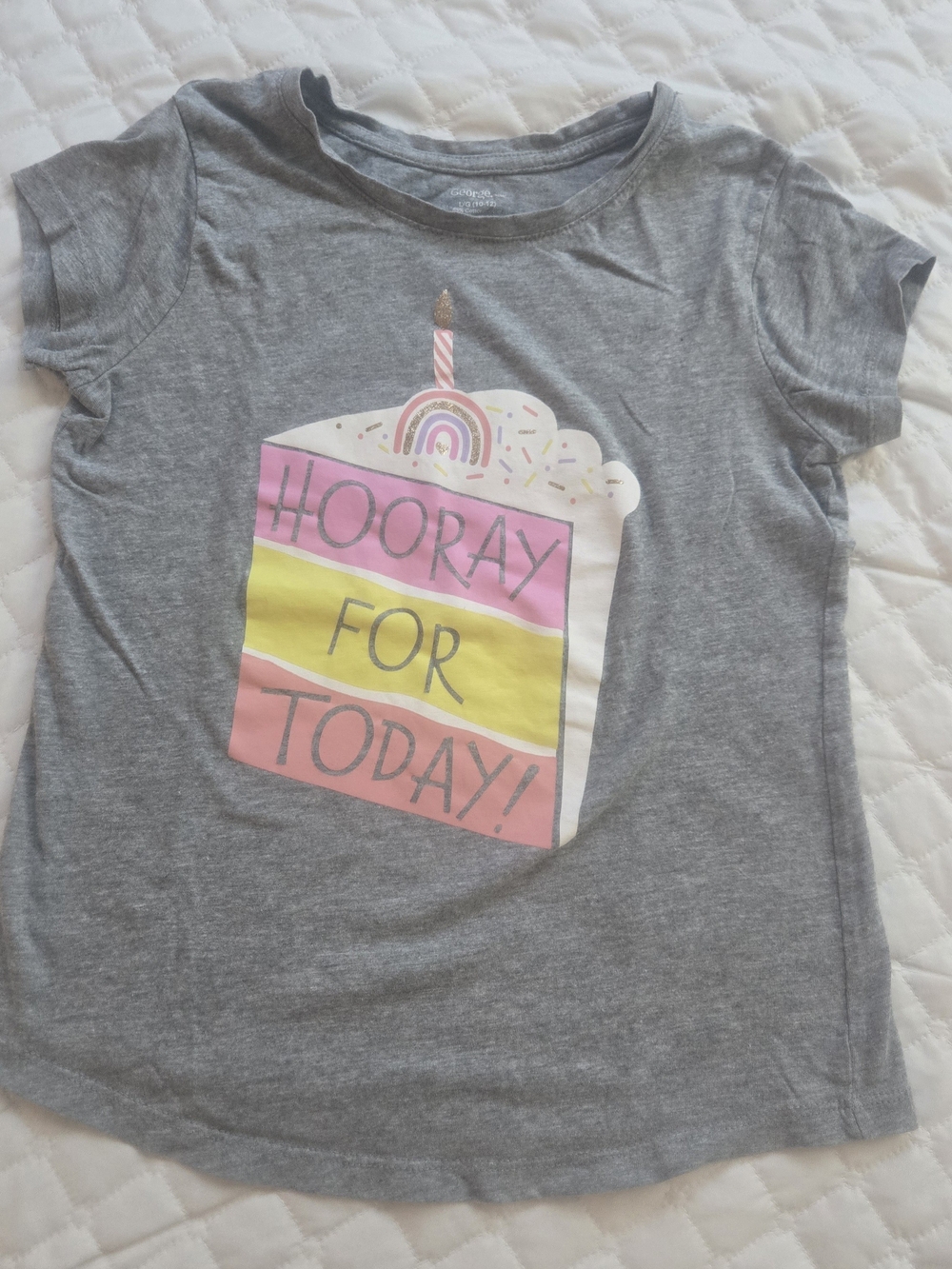 George Grey Short-Sleeve Tee with Pink & Yellow Cake Graphic